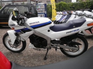 HONDA/z_ CBR250 MC14-1002