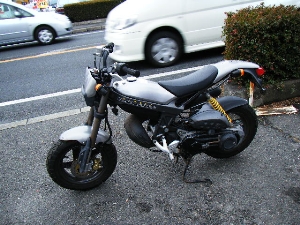 中古バイクパーツ販売専門店アイラブモーターSUZUKI/スズキ ストリートマジック50/STREET MAGIC CA1LA-1016:  車体から検索ヤフオクから中古バイクパーツ販売専門店アイラブショップに移行します