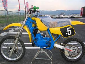 スズキ　ＲＭ80レーサー　実働　 スズキ RM80 レーサー 実働 スモールサイズ スズキ RM80実働 レーサー