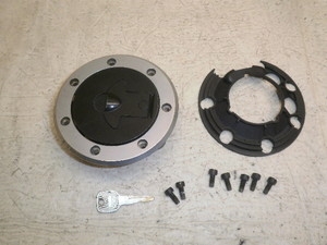 ZZR1100 �^���N�L���b�v ZXT10D-0251
